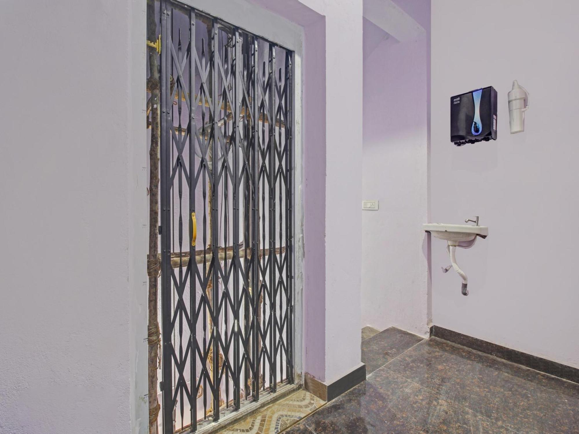 Hotel O Royal Stay Haidar Sahibguda Exterior foto